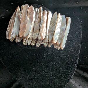 Iridescent Mother-of-Pearl Stick Stretch Bracelet #35
